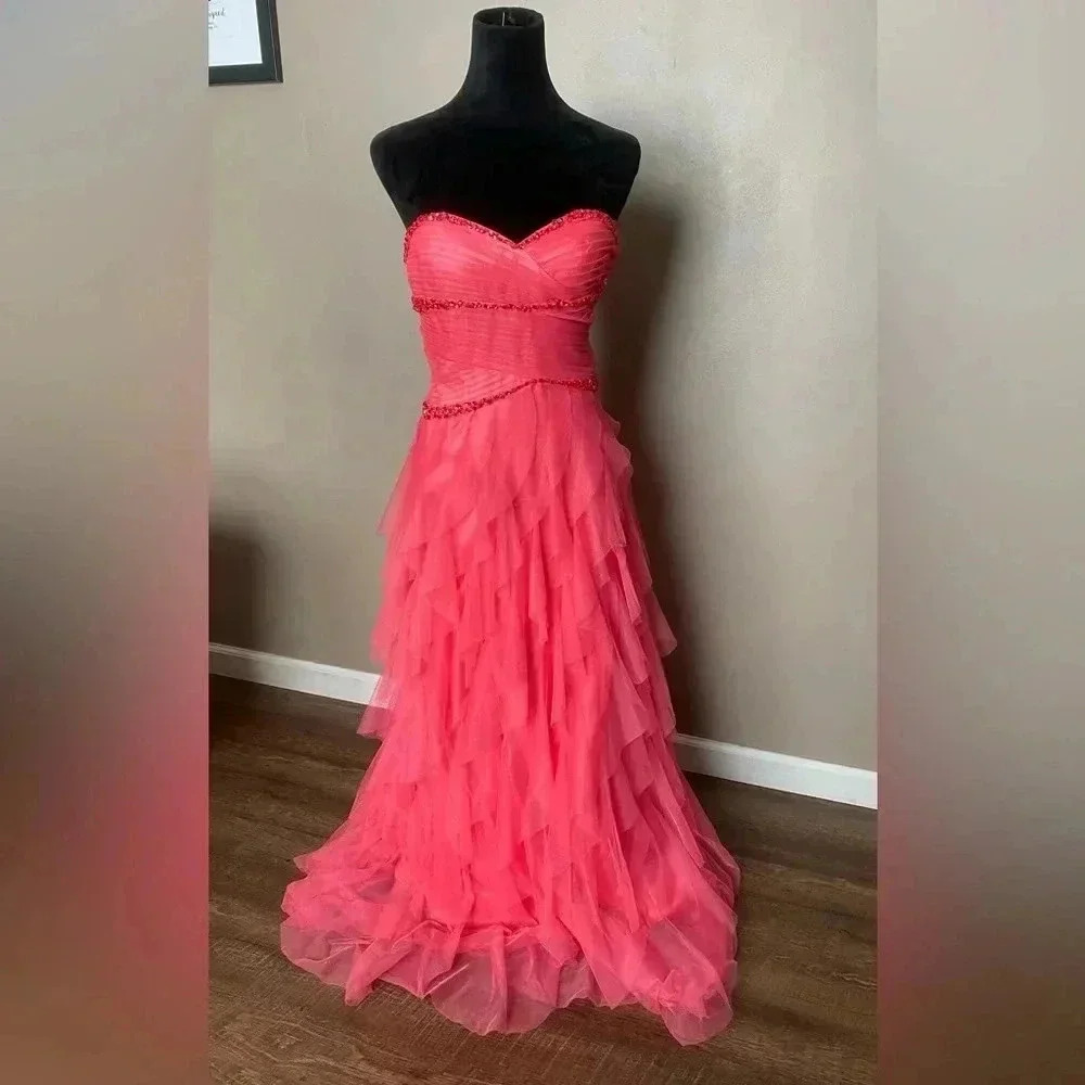 HAILEY LOGAN gown by Adrianna Papell strapless tulle dress pink coral size 7/8